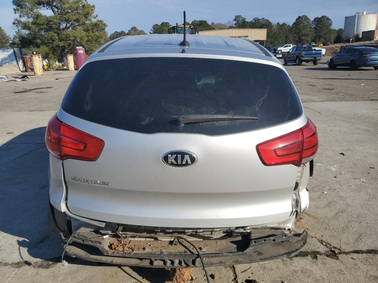 2016 KIA Sportage VIN KNDPBCAC0G7876121 Copart auction photo, front end / undercarriage damage thumbnail 6