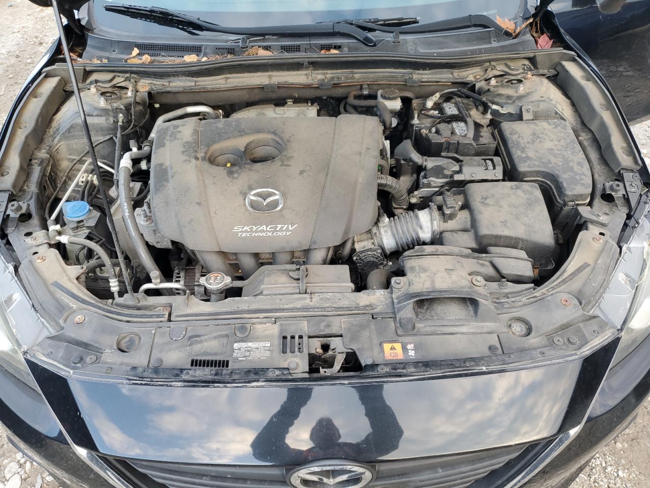 2016 Mazda 3 VIN JM1BM1T76G1310704 Copart auction photo, side / front end damage thumbnail 11