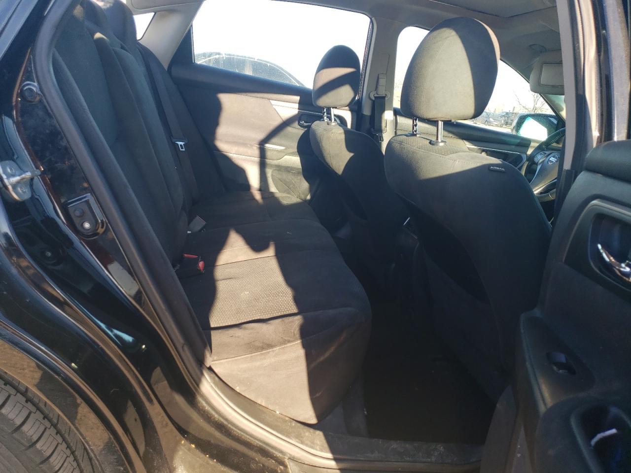 2015 Nissan Altima VIN 1N4AL3AP1FC169496 Copart auction photo, rear end / minor dent/scratches damage thumbnail 10