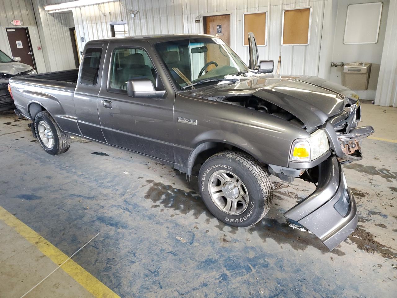 2006 Ford Ranger VIN 1FTYR14U06PA12001 Copart auction photo, front end damage thumbnail 4