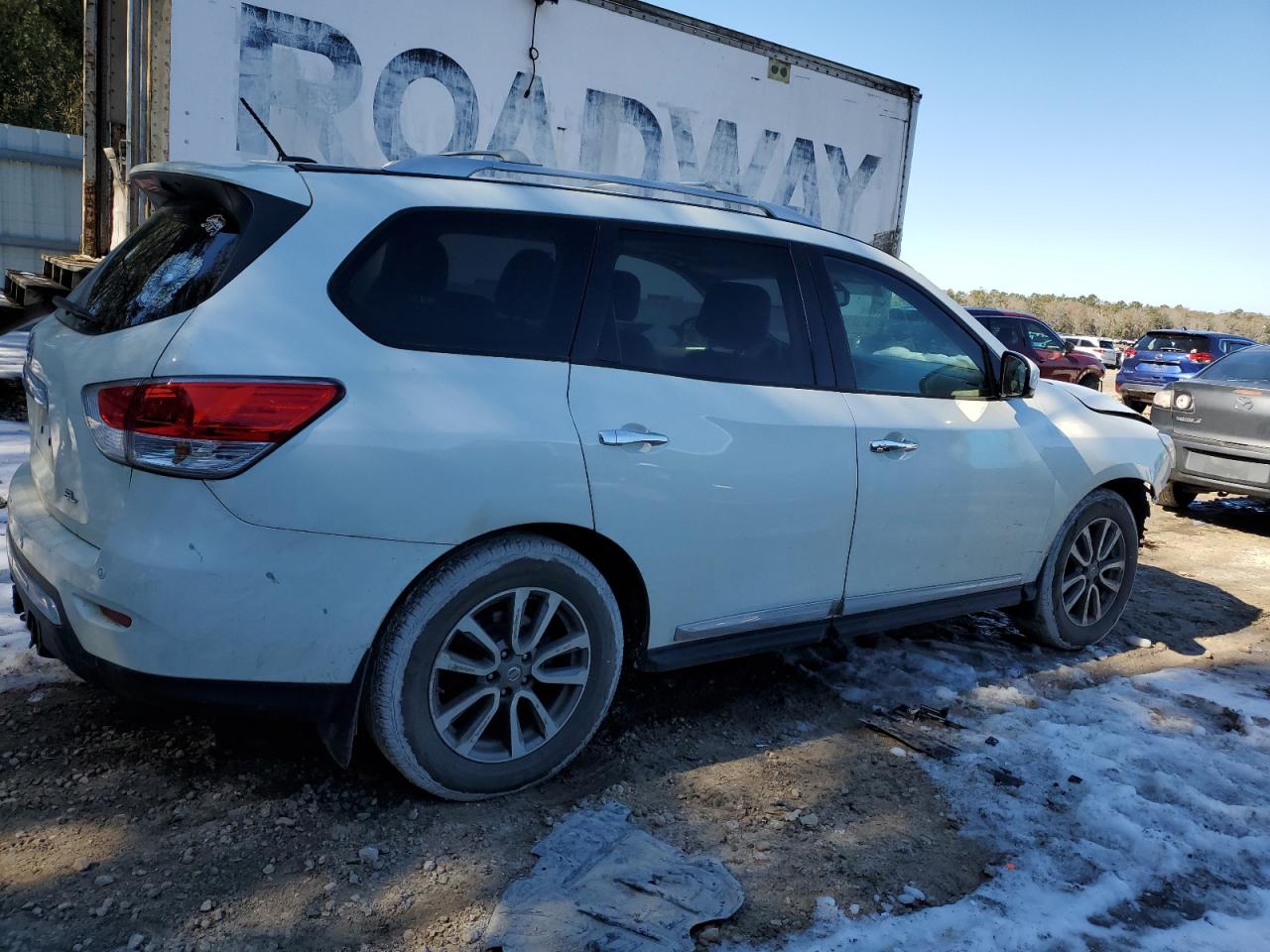 2015 Nissan Pathfinder VIN 5N1AR2MN2FC707308 Copart auction photo, front end damage thumbnail 3