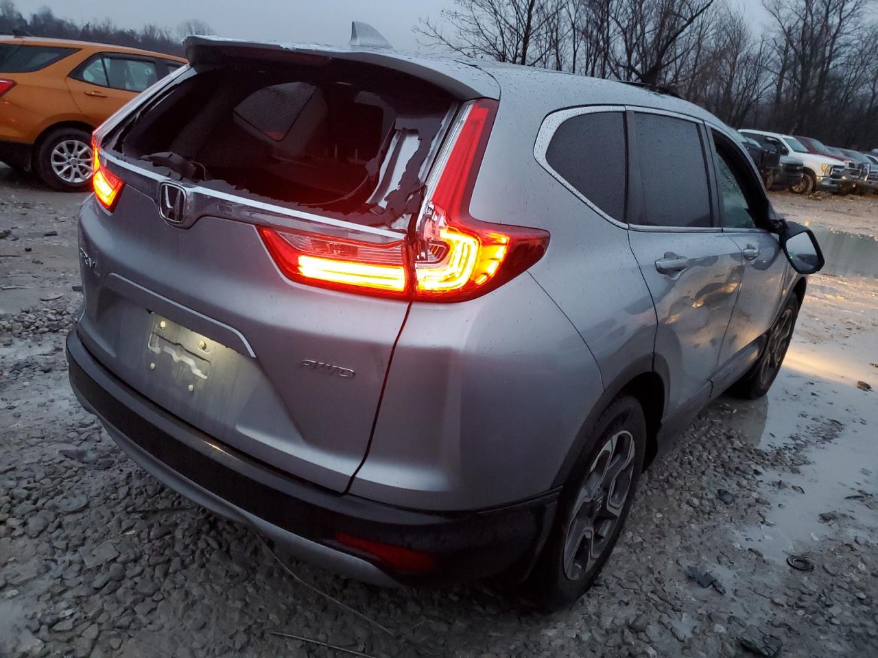 2018 Honda CR-V VIN 7FARW2H87JE084174 Copart auction photo, rear end damage thumbnail 3