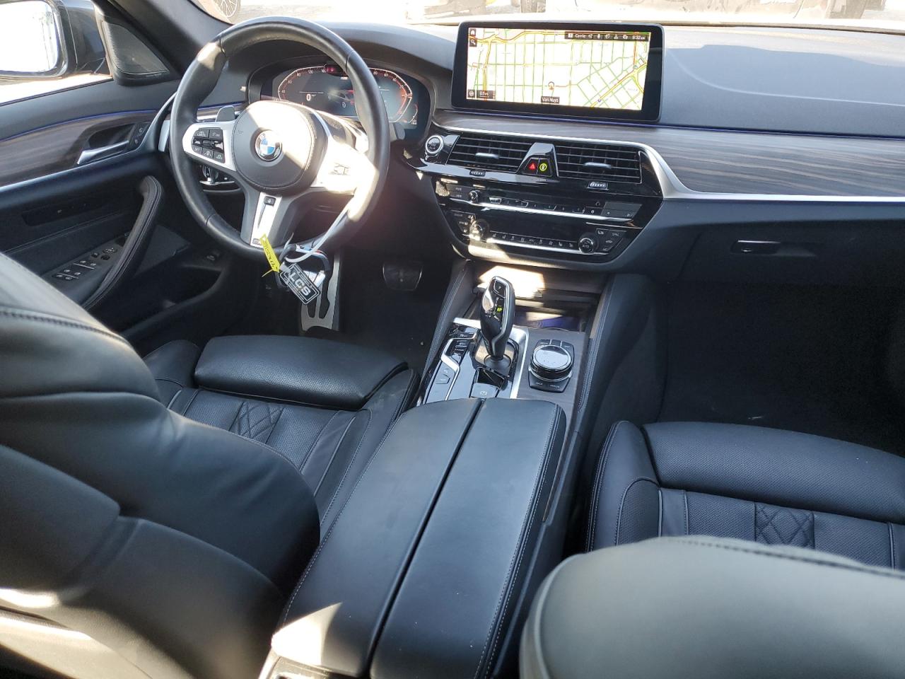 2021 BMW 5er VIN WBA53BJ06MWX28140 Copart auction photo, burn / minor dent/scratches damage thumbnail 8