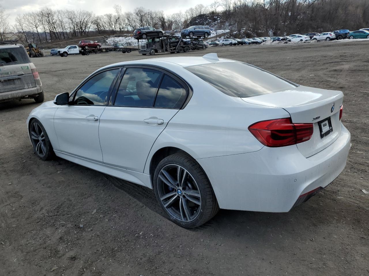 2017 BMW 3er VIN WBA8B7C34HA190285 Copart auction photo, front end / undercarriage damage thumbnail 2