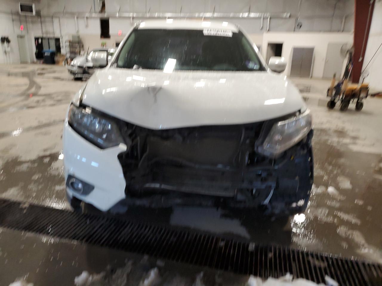 2015 Nissan Rogue VIN 5N1AT2MV2FC857355 Copart auction photo, front end damage thumbnail 5