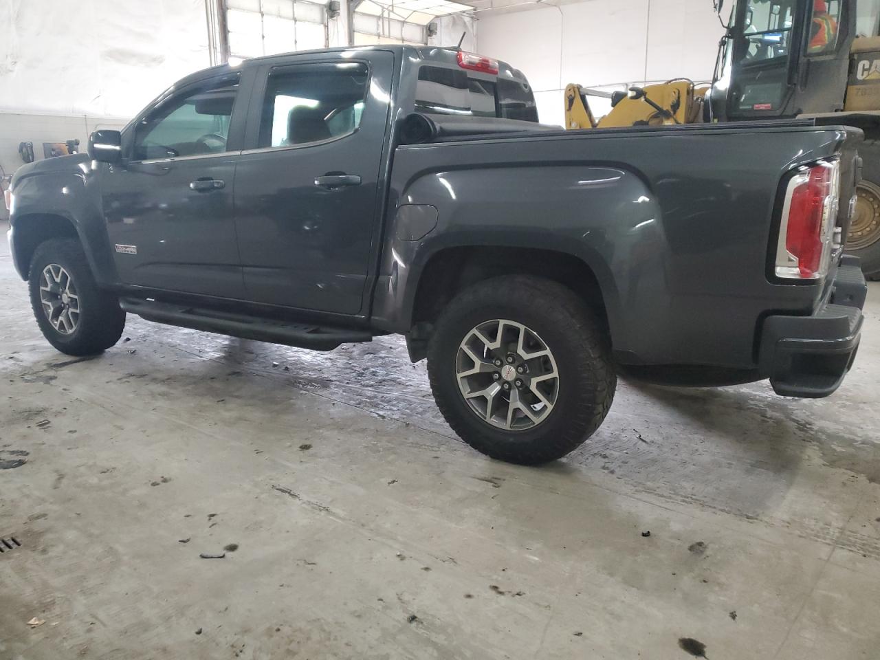 2016 GMC Canyon VIN 1GTG6CE34G1223292 Copart auction photo, front end damage thumbnail 2