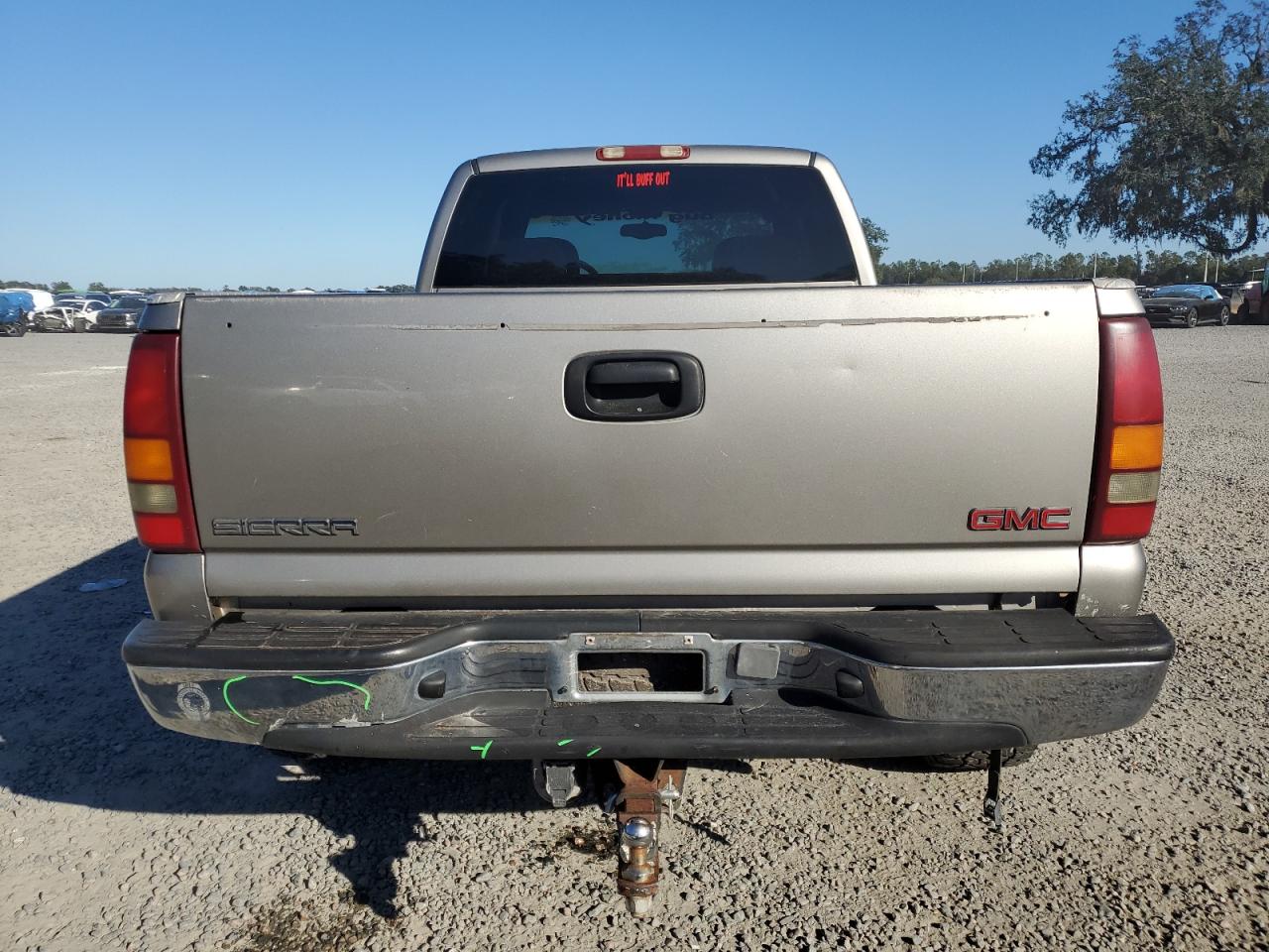 2000 GMC Sierra VIN 1GTEK19T4YE126248 Copart auction photo, rear end damage thumbnail 6