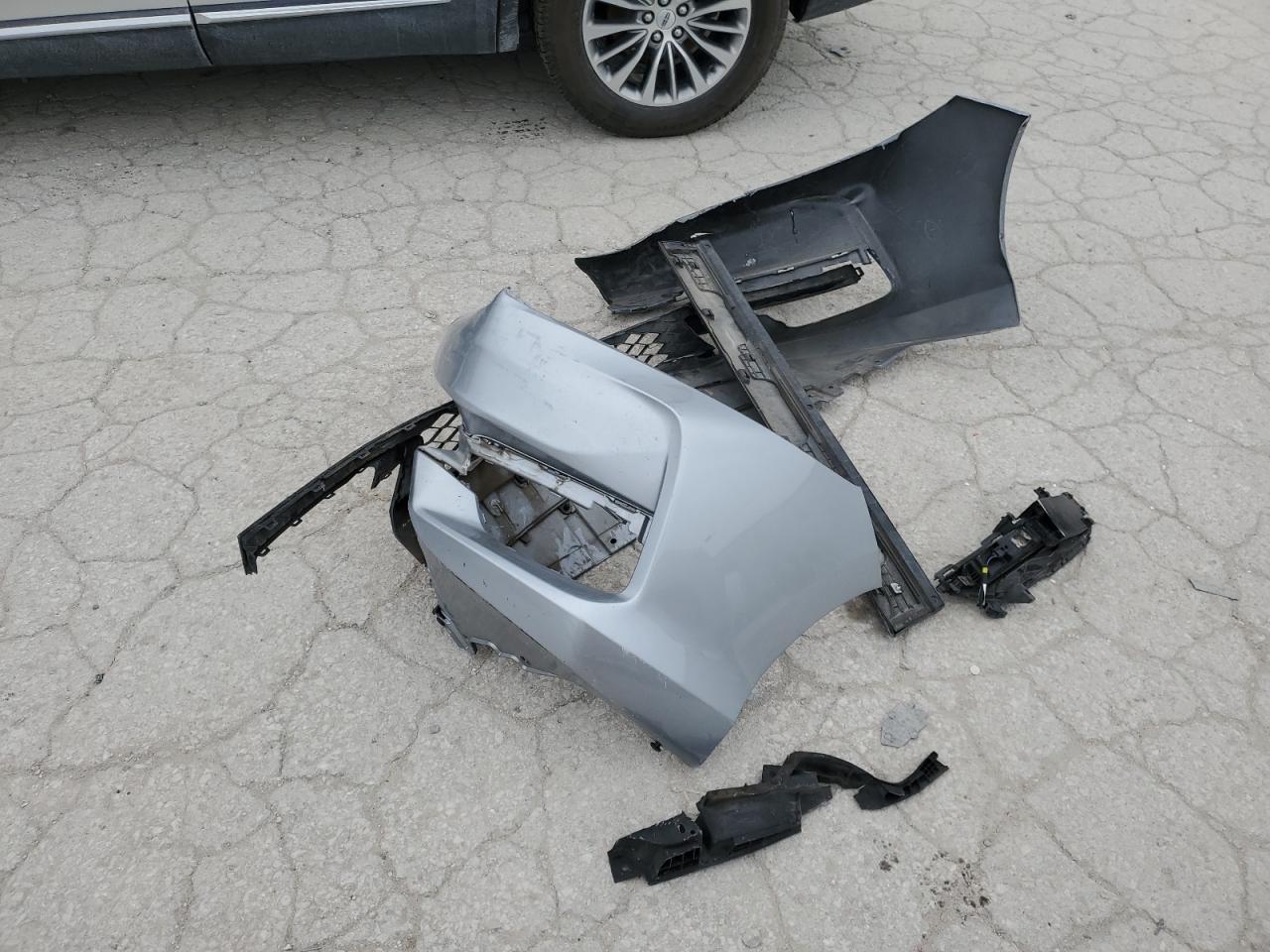 2017 Honda Accord VIN 1HGCT1B72HA003798 Copart auction photo, front end / mechanical damage thumbnail 14