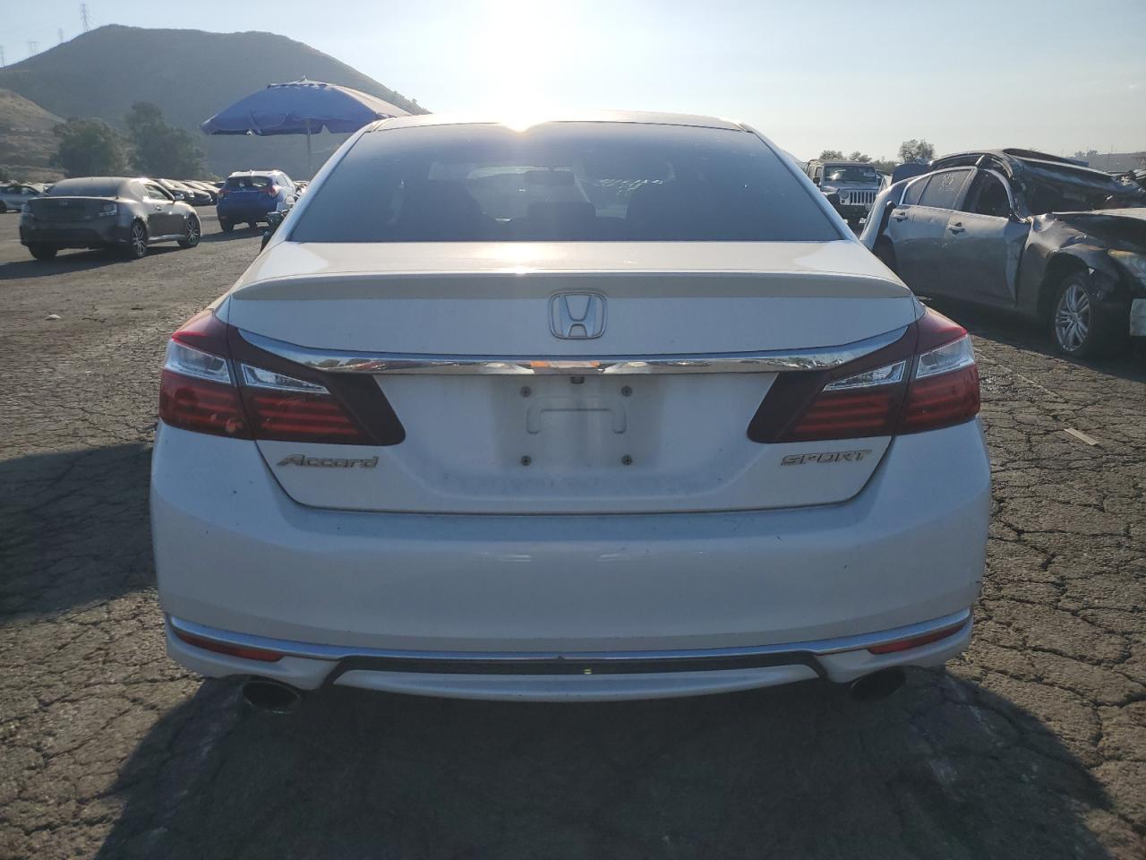 2016 Honda Accord VIN 1HGCR2F55GA235095 Copart auction photo, front end / side damage thumbnail 6