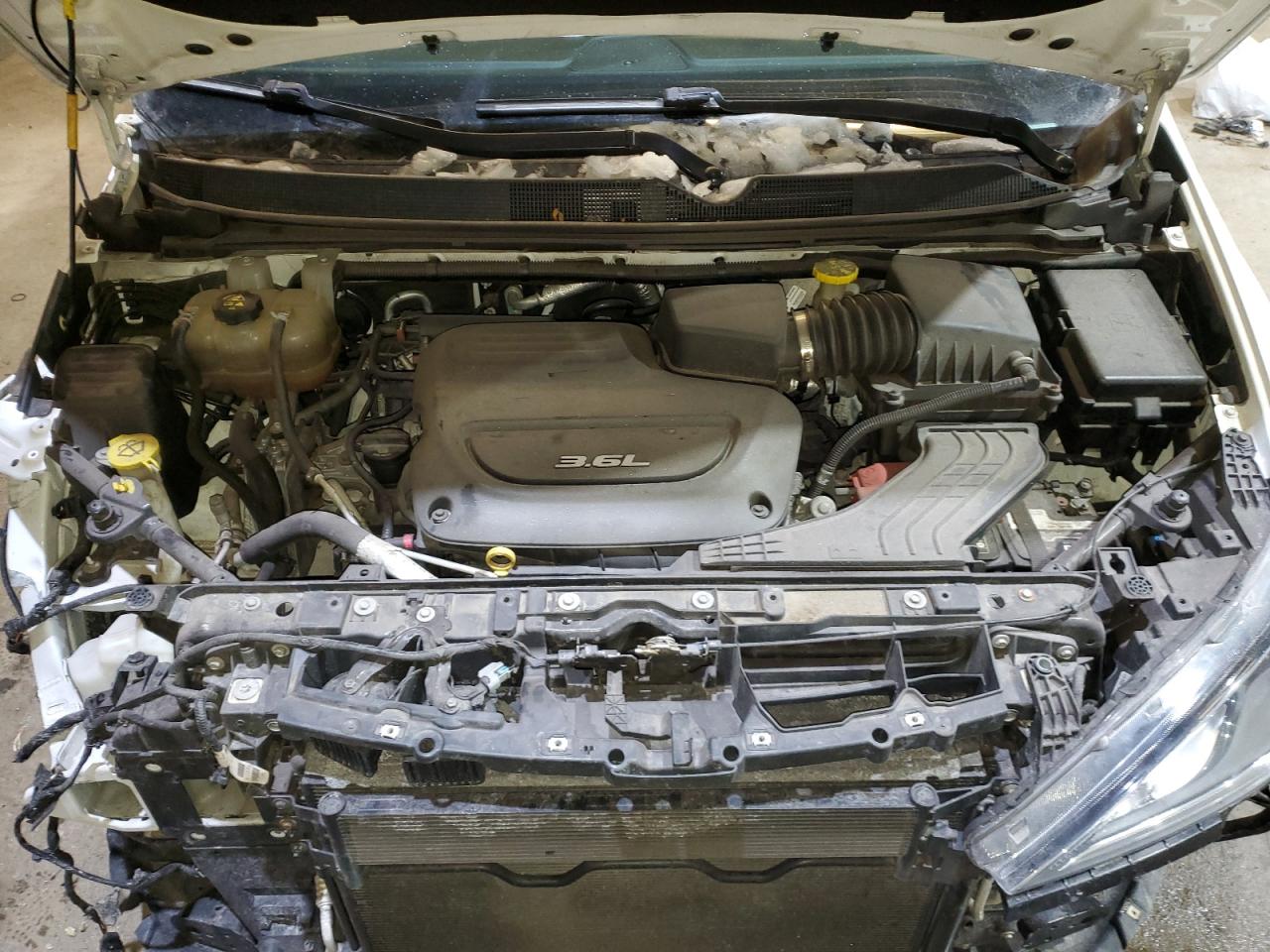 2017 Chrysler Pacifica VIN 2C4RC1BG0HR668316 Copart auction photo, front end / side damage thumbnail 12