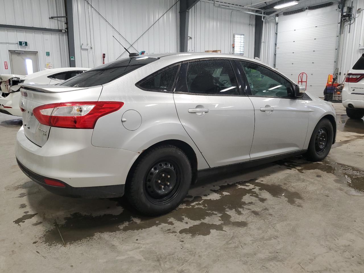 2013 Ford Focus VIN 1FADP3F25DL356882 Copart auction photo, front end / side damage thumbnail 3