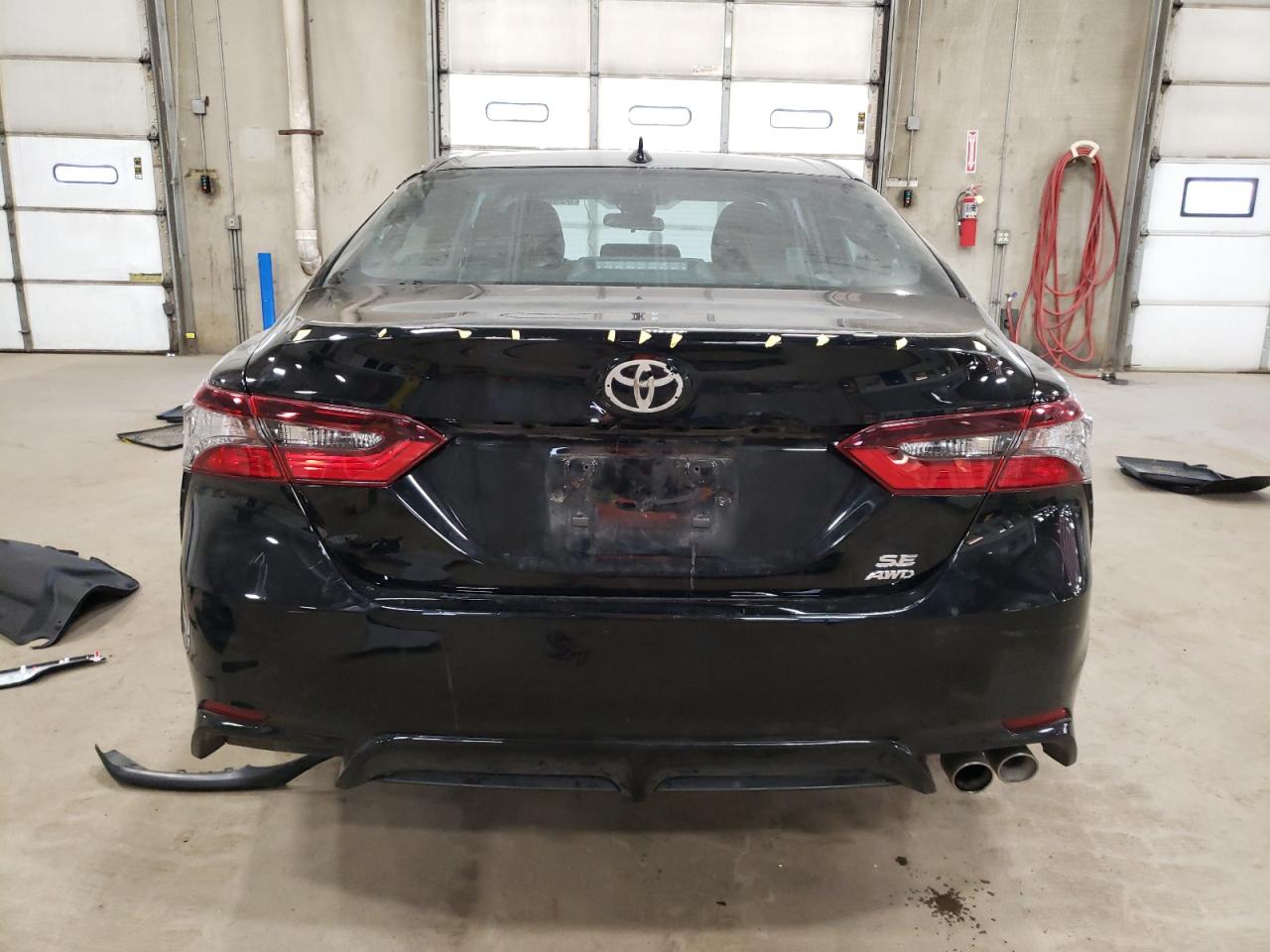 2022 Toyota Camry VIN 4T1G11BK2NU060096 Copart auction photo, all over damage thumbnail 6