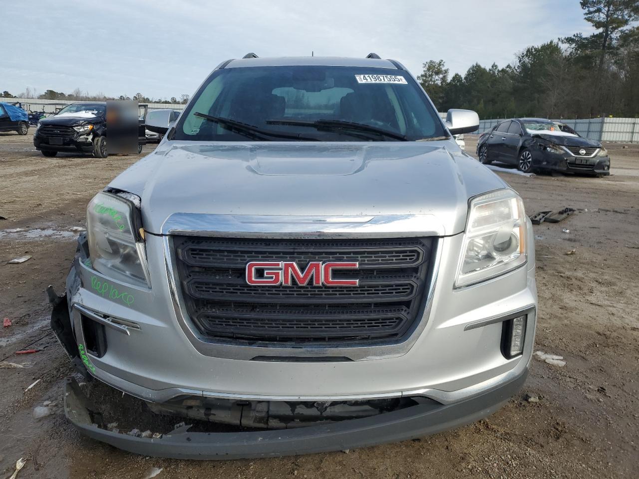 2017 GMC Terrain VIN 2GKALNEK9H6345831 Copart auction photo, front end damage thumbnail 5