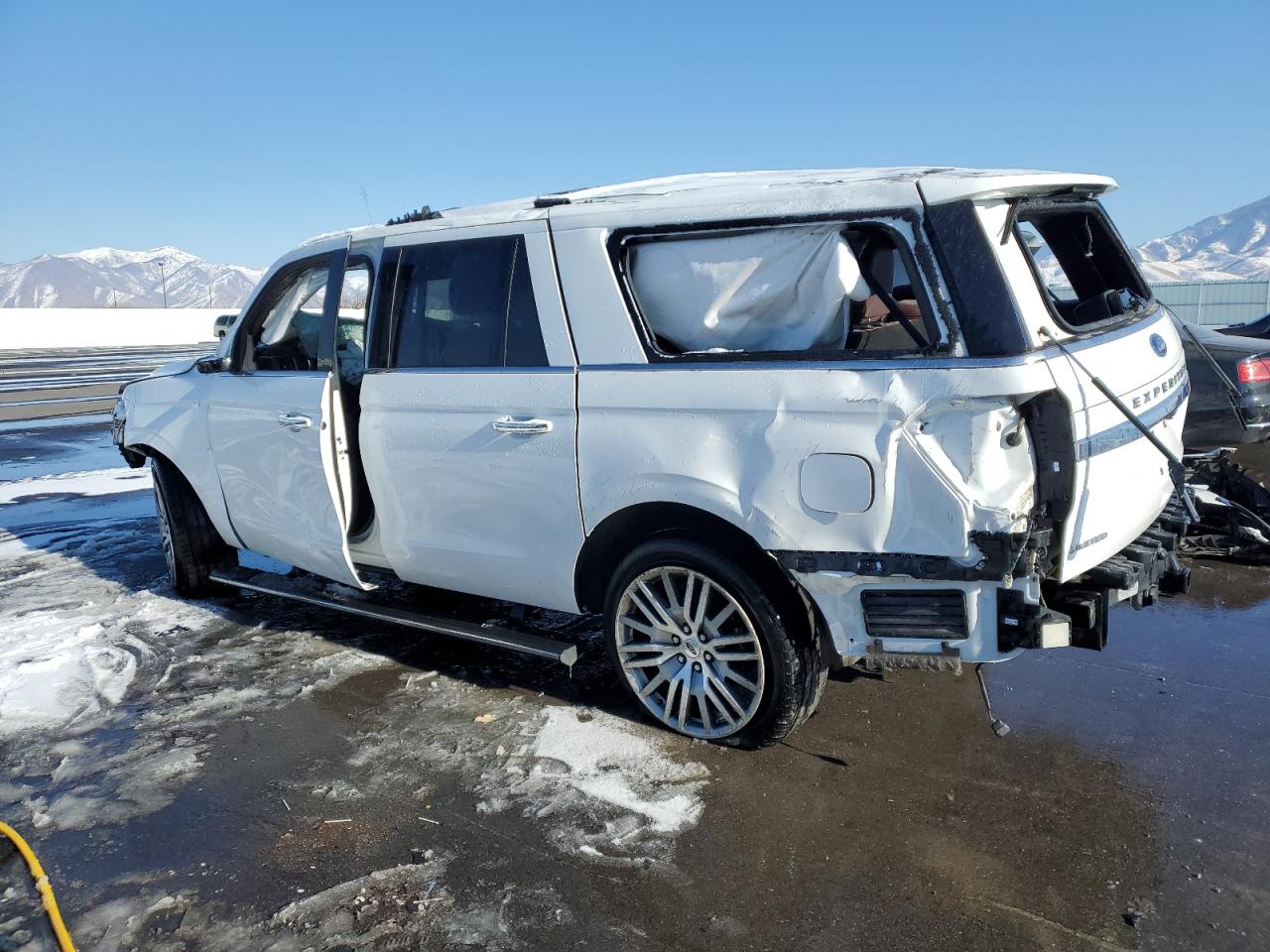 2023 Ford Expedition VIN 1FMJK2A87PEA40938 Copart auction photo, rollover / all over damage thumbnail 2