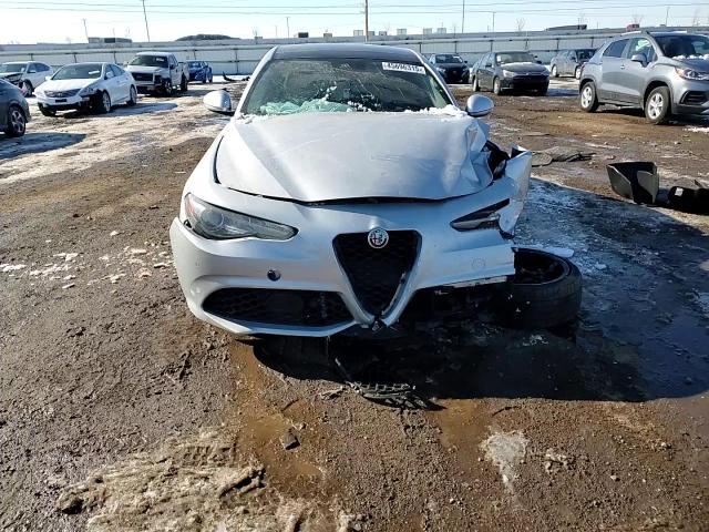 2017 Alfa Romeo Giulia VIN ZARFAEEN5H7556211 Copart auction photo, front end / undercarriage damage thumbnail 11