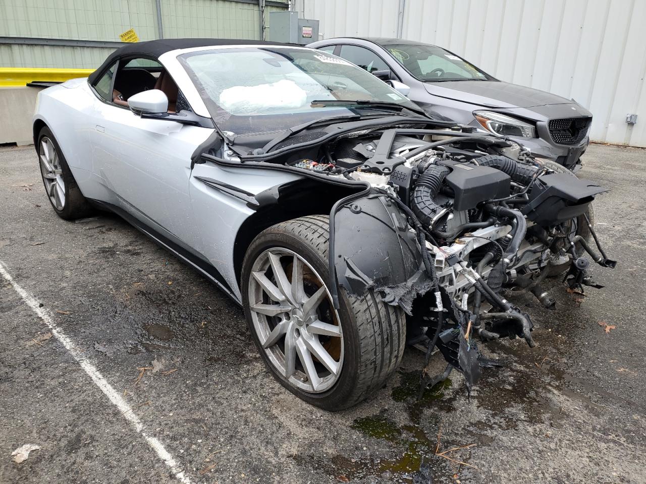 2020 Aston Martin DB11 VIN SCFRMFCW3LGM08827 Copart auction photo, front end / rear end damage thumbnail 4