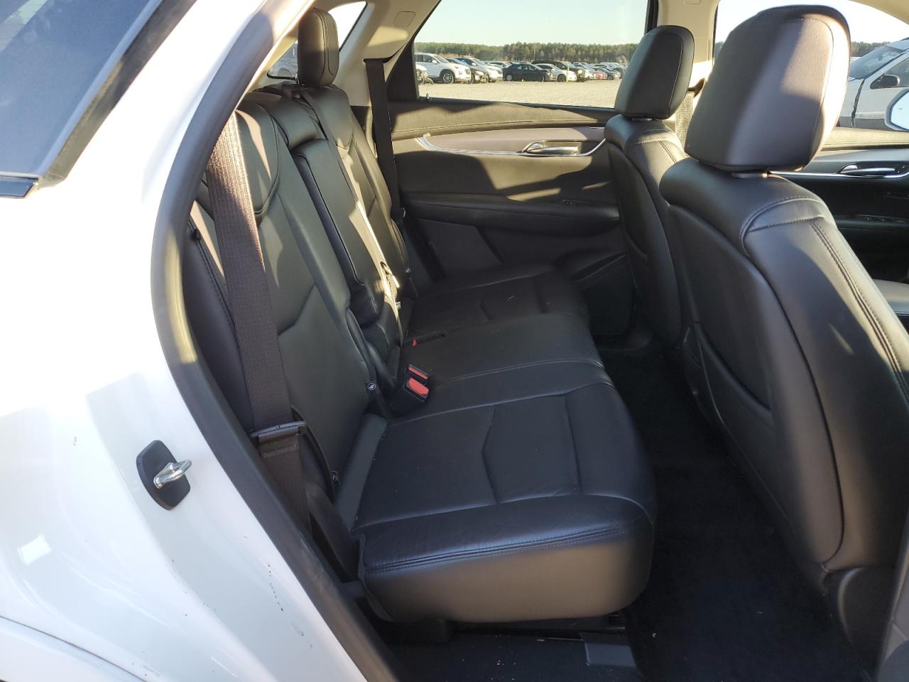 2019 Cadillac XT5 VIN 1GYKNCRS4KZ137709 Copart auction photo, side damage thumbnail 12
