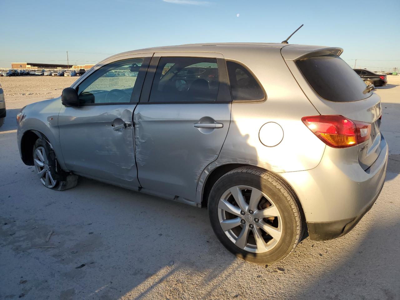 2015 Mitsubishi Outlander VIN 4A4AP3AW9FE058116 Copart auction photo, side / front end damage thumbnail 2