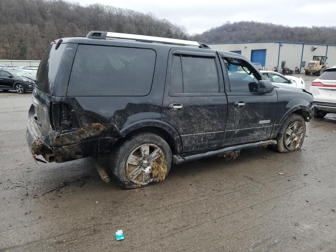 2007 Ford Expedition VIN 1FMFU20577LA21468 Copart auction photo, all over damage thumbnail 3