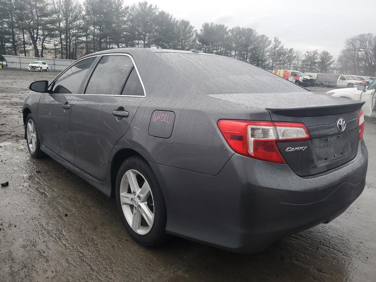 2013 Toyota Camry VIN 4T1BF1FK1DU647684 Copart auction photo, front end / side damage thumbnail 2