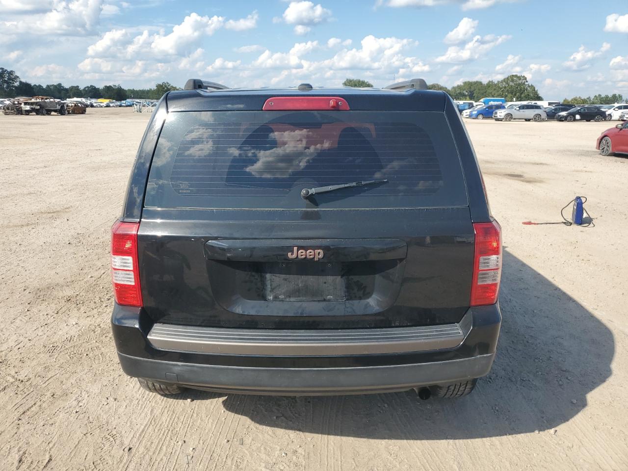 2017 Jeep Liberty (Patriot) VIN 1C4NJPBB0HD103174 Copart auction photo, front end damage thumbnail 6