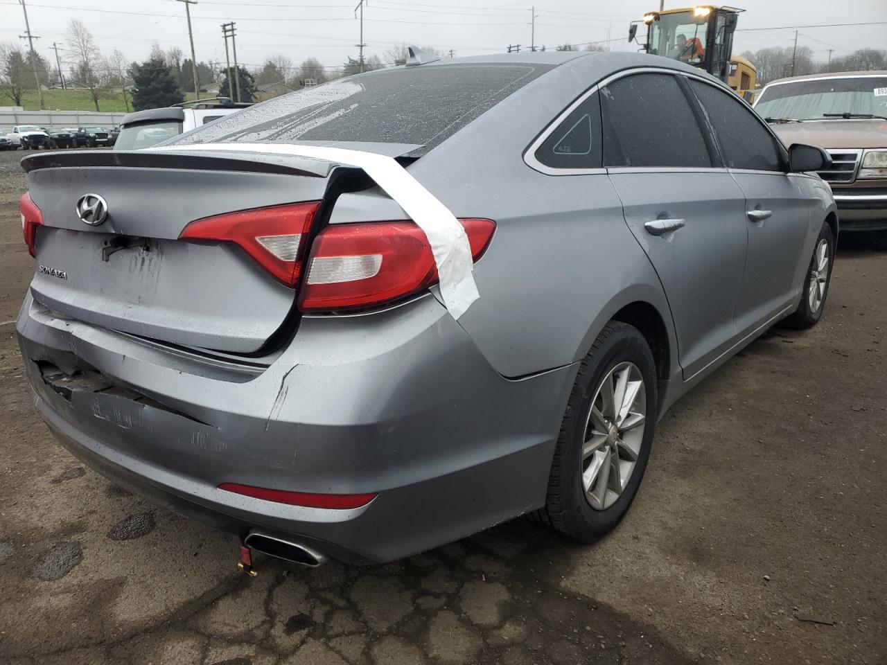 2015 Hyundai Sonata VIN 5NPE24AFXFH109944 Copart auction photo, rear end damage thumbnail 3