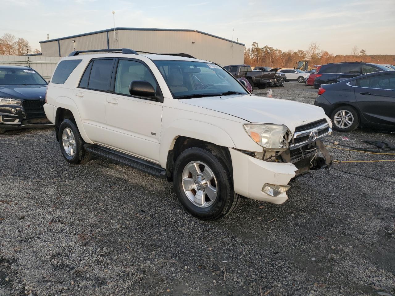 2005 Toyota 4Runner VIN JTEZU14R758033043 Copart auction photo, front end damage thumbnail 4