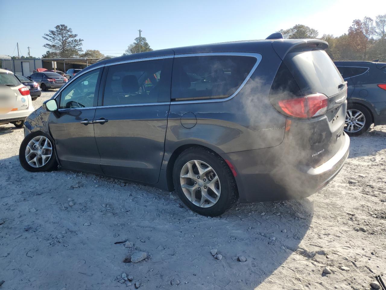 2017 Chrysler Pacifica VIN 2C4RC1BG0HR850811 Copart auction photo, all over damage thumbnail 2