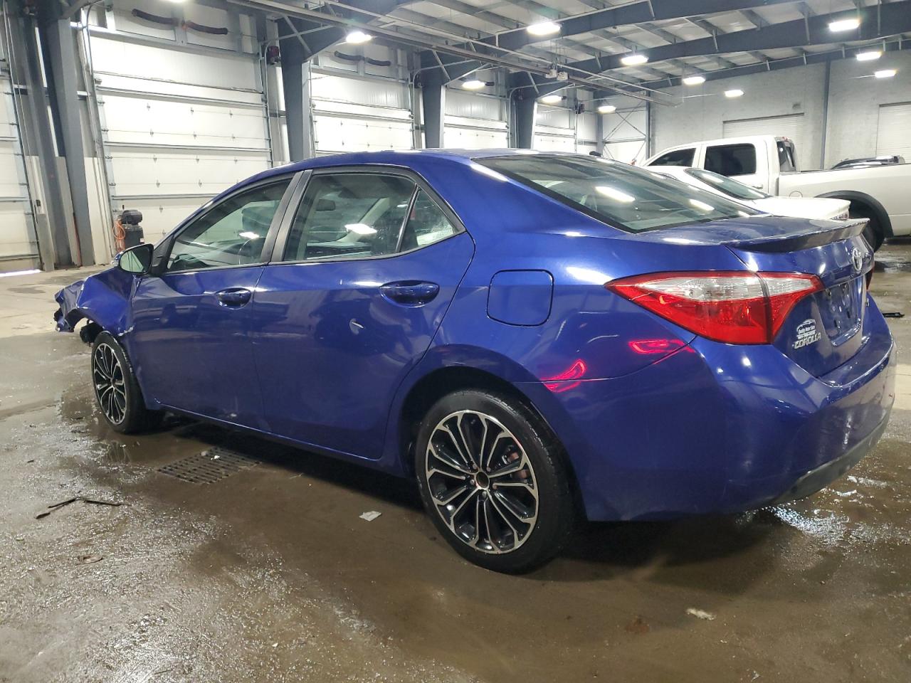 2014 Toyota Corolla VIN 5YFBURHE0EP005844 Copart auction photo, front end damage thumbnail 2