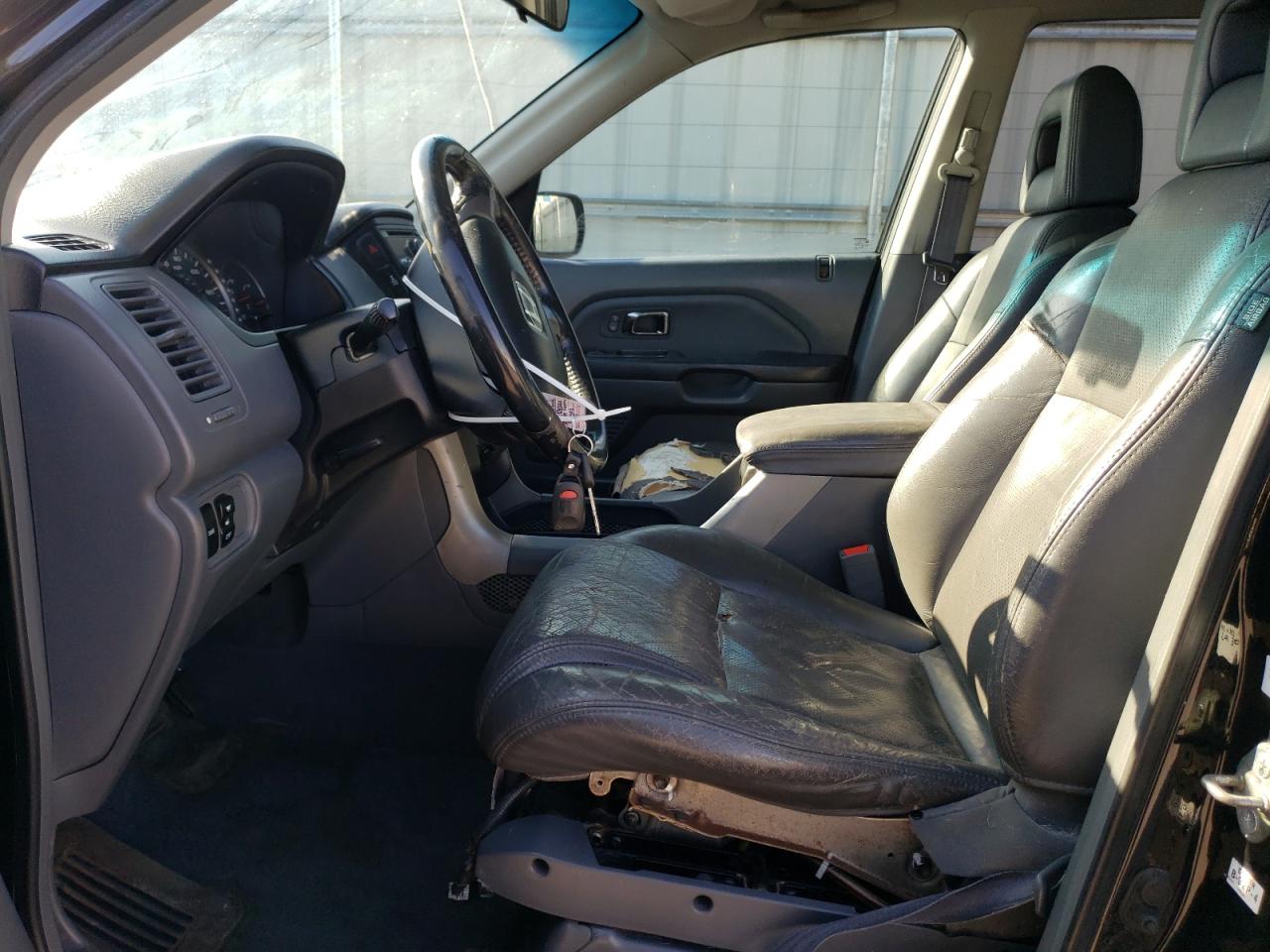 2004 Honda Pilot VIN 2HKYF18544H543447 Copart auction photo, front end / hail damage thumbnail 7
