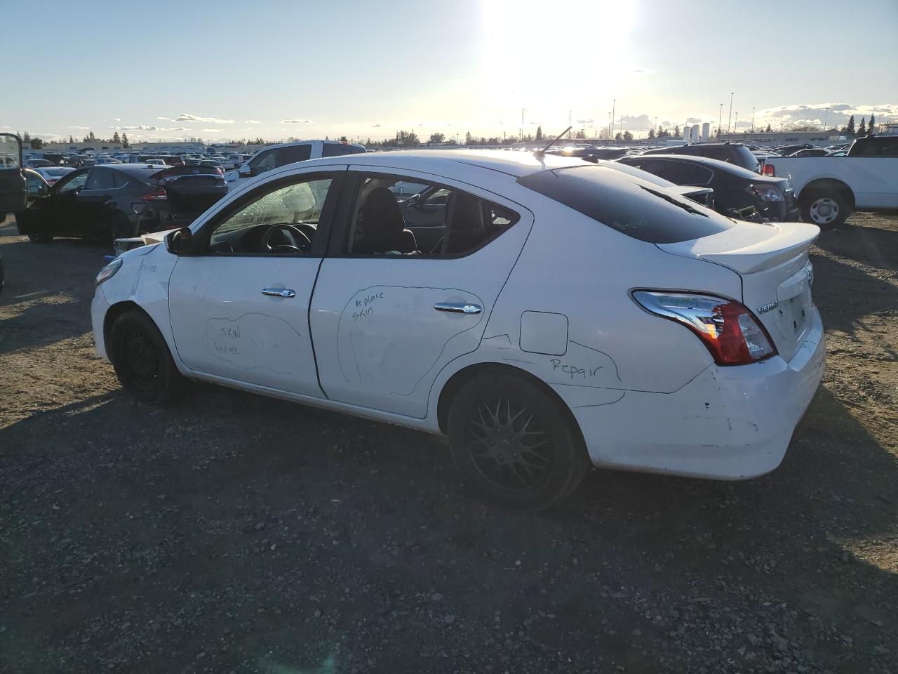 2018 Nissan Versa VIN 3N1CN7AP4JL863071 Copart auction photo, vandalism damage thumbnail 2