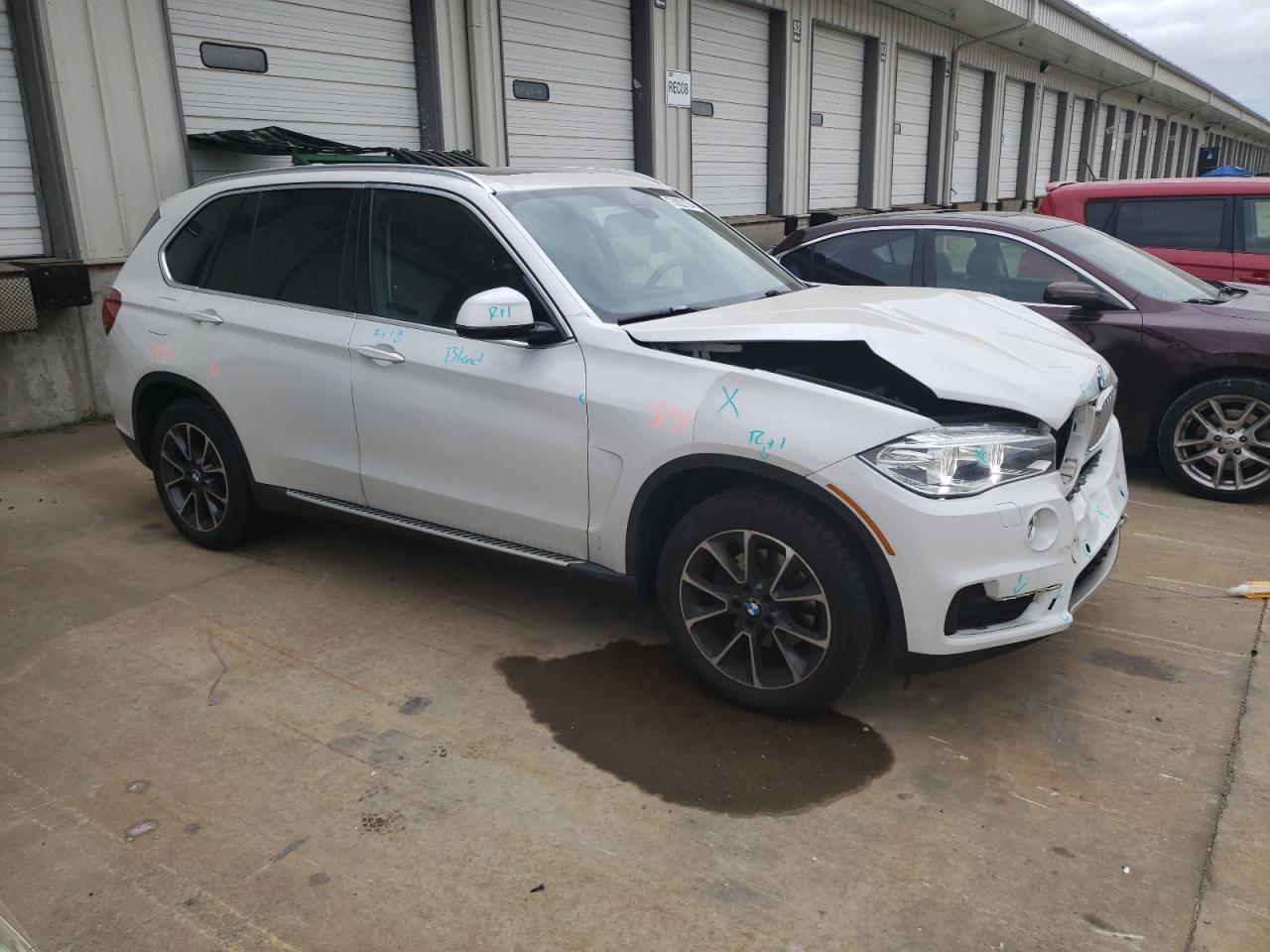 2015 BMW X5 VIN 5UXKR0C57F0P07335 Copart auction photo, front end damage thumbnail 4