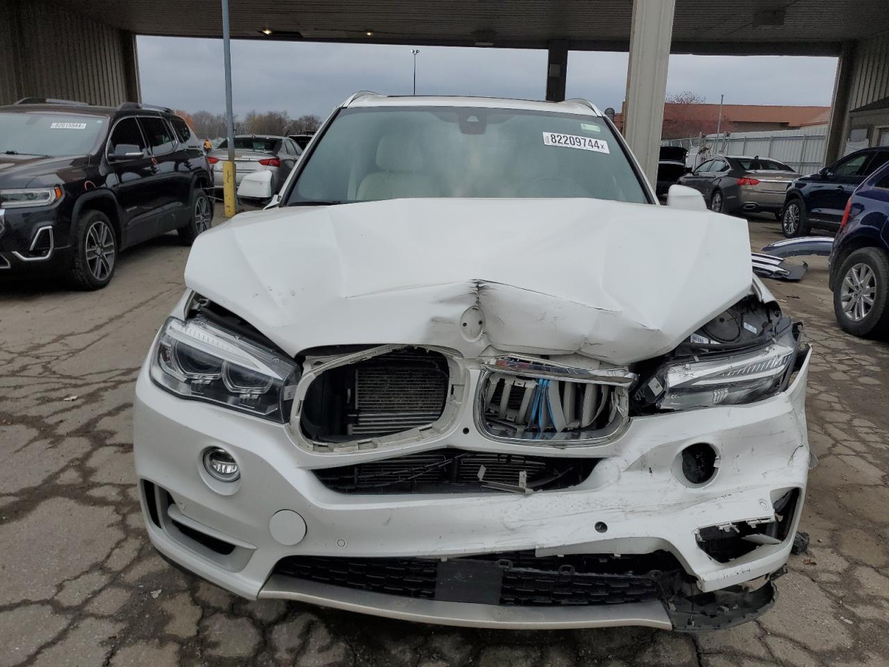 2018 BMW X5 VIN 5UXKT0C54J0V98312 Copart auction photo, front end / rear end damage thumbnail 5