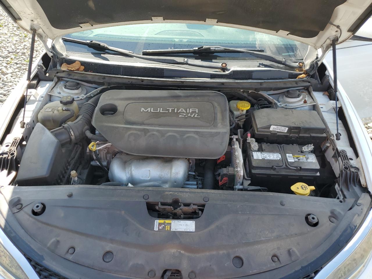 2015 Chrysler 200 VIN 1C3CCCAB1FN503591 Copart auction photo, rear end damage thumbnail 11