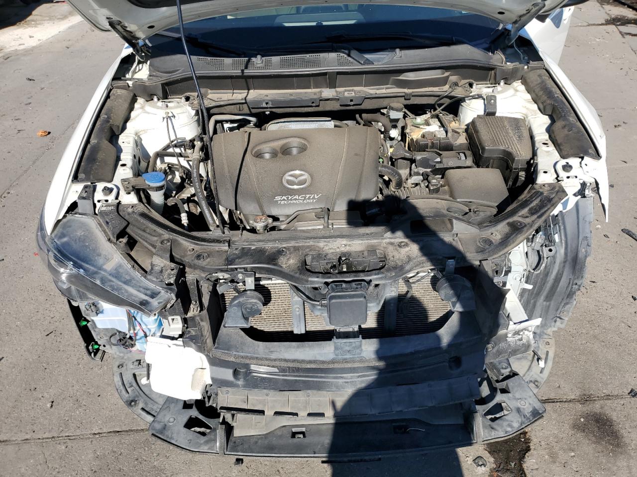 2017 Mazda CX-5 VIN JM3KFBCL6H0125712 Copart auction photo, front end / side damage thumbnail 11