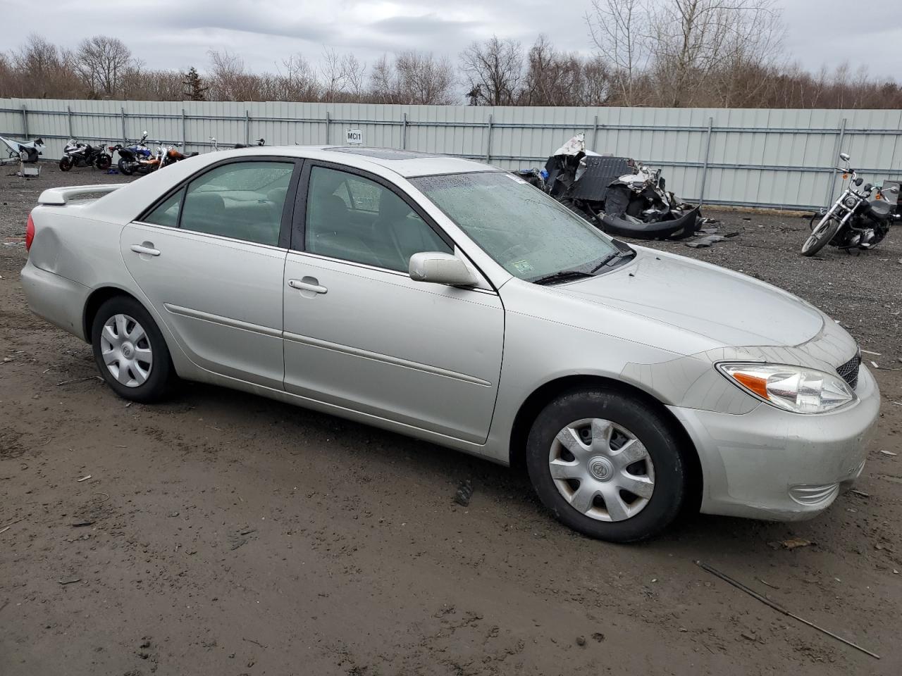 2003 Toyota Camry VIN 4T1BE32K53U179672 Copart auction photo, minor dent/scratches damage thumbnail 4