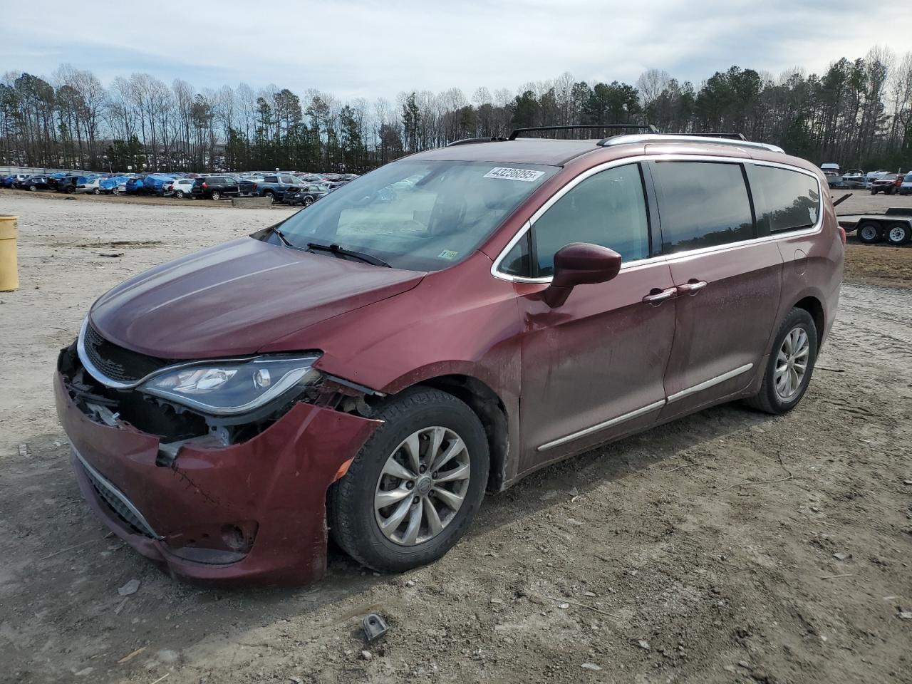 2019 Chrysler Pacifica VIN 2C4RC1BG8KR537190