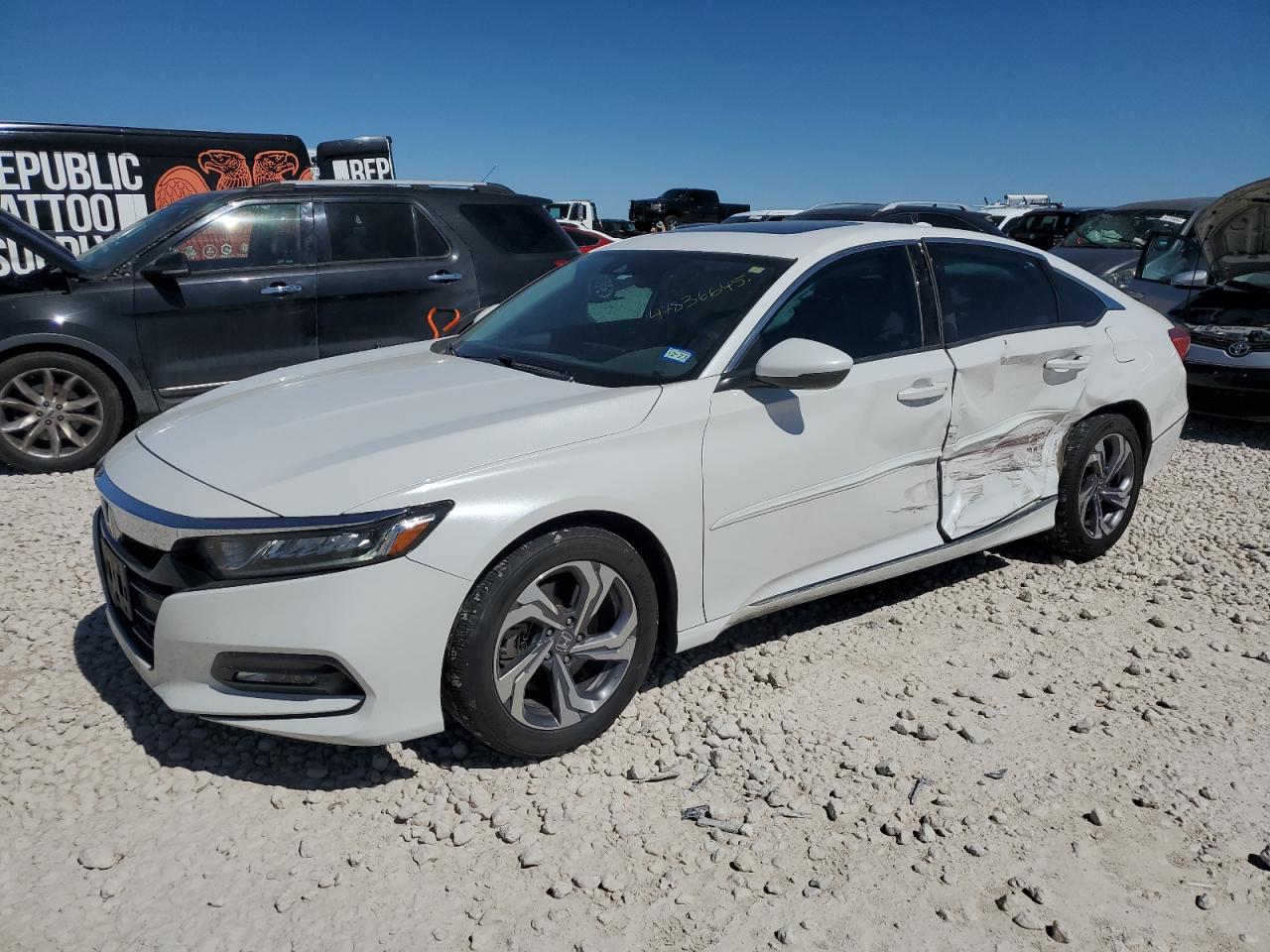 2018 Honda Accord VIN 1HGCV2F55JA007777