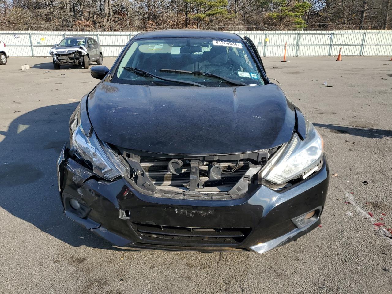 2017 Nissan Altima VIN 1N4AL3AP6HC175362 Copart auction photo, front end / side damage thumbnail 5