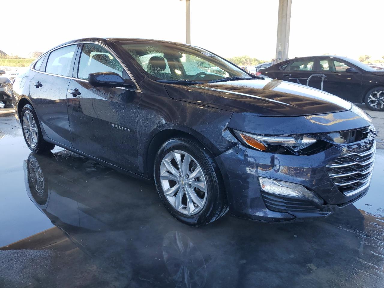 2023 Chevrolet Malibu VIN 1G1ZD5STXPF181821 Copart auction photo, front end / minor dent/scratches damage thumbnail 4