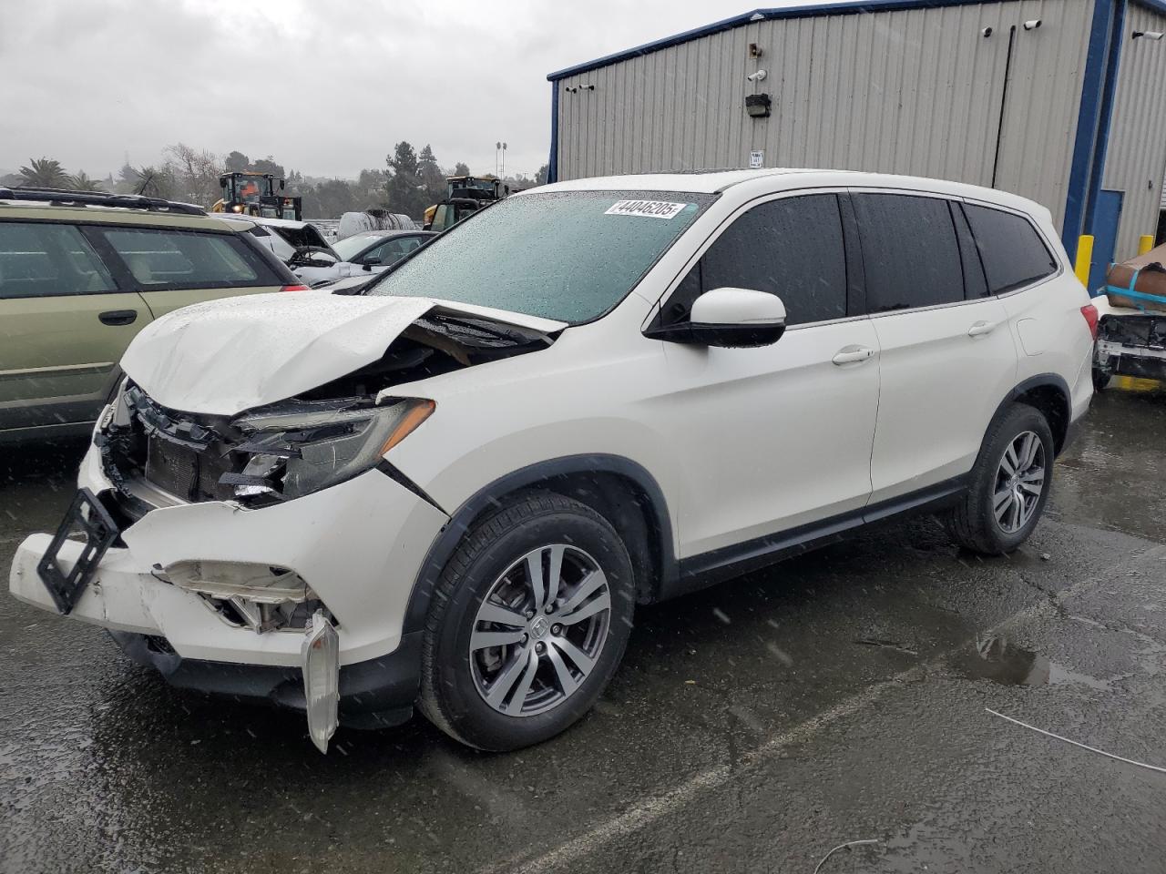 2017 Honda Pilot VIN 5FNYF6H79HB077372