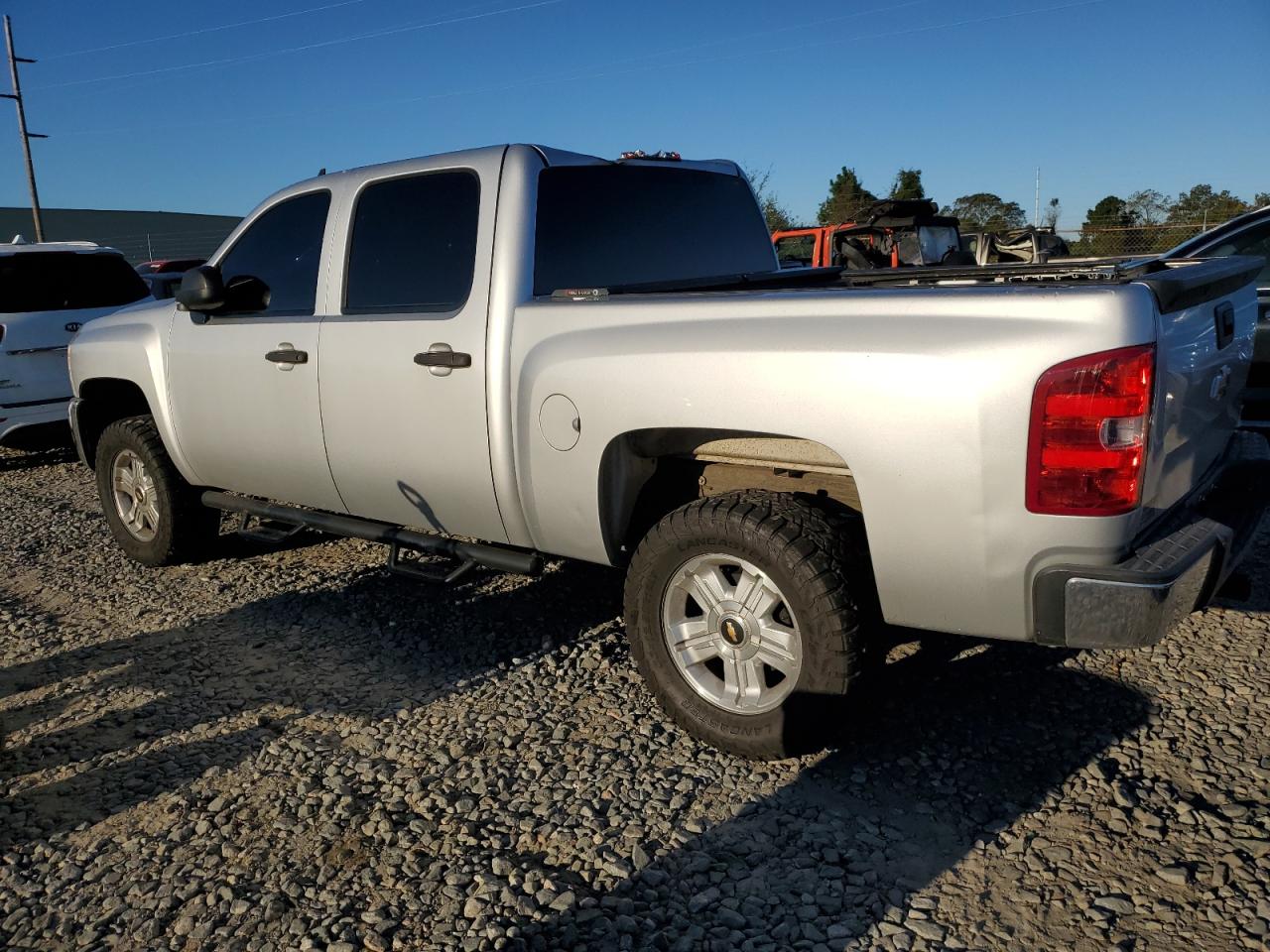2013 Chevrolet Silverado VIN 3GCPKSE74DG128639 Copart auction photo, top/roof damage thumbnail 2
