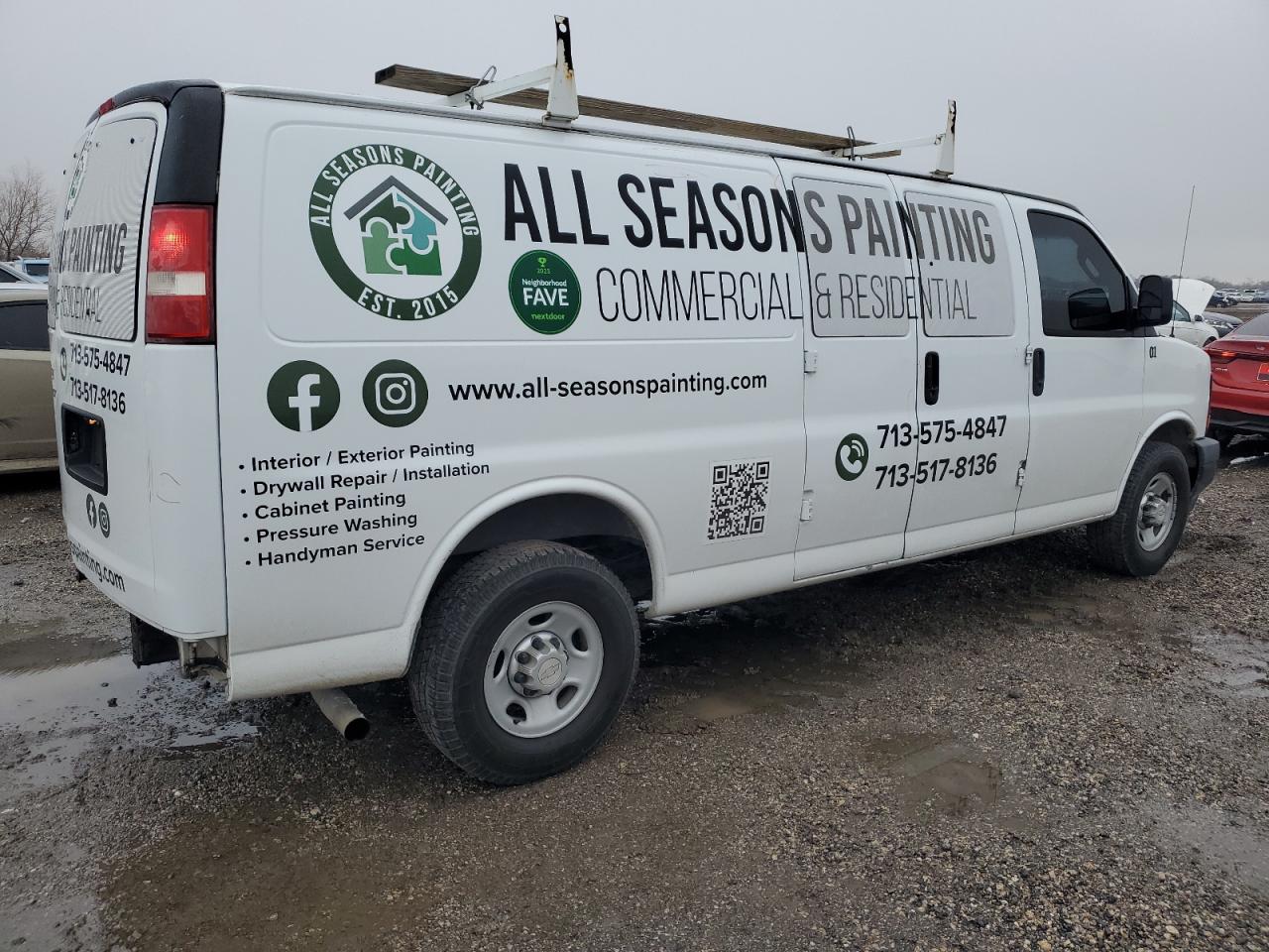 2017 Chevrolet Express VIN 1GCWGBFG8H1161532 Copart auction photo, rear end / minor dent/scratches damage thumbnail 3