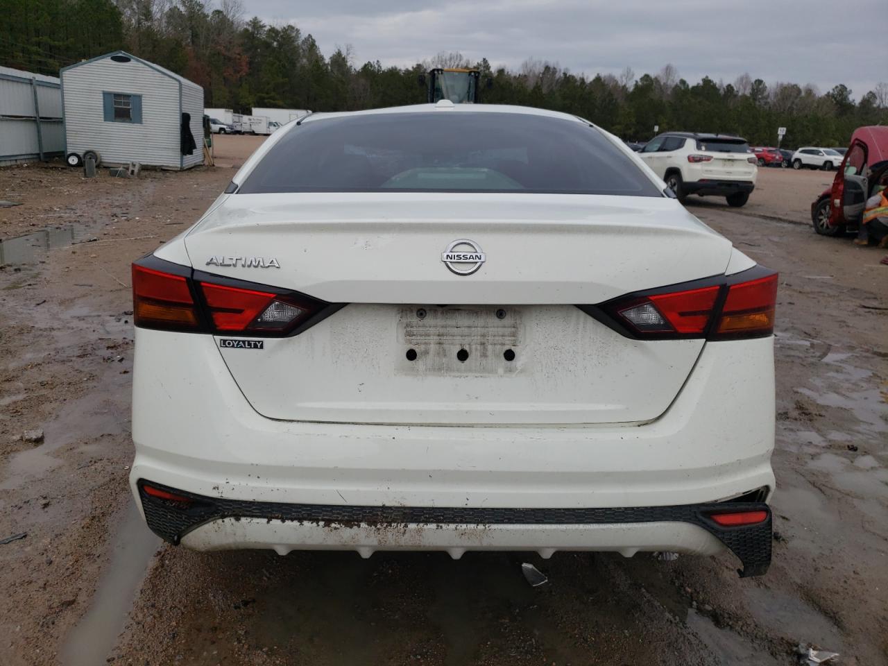 2020 Nissan Altima VIN 1N4BL4BV8LC203100 Copart auction photo, rollover / undercarriage damage thumbnail 6