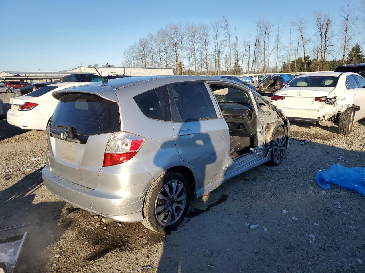 2013 Honda Fit VIN JHMGE8H55DC025929 Copart auction photo, all over damage thumbnail 3