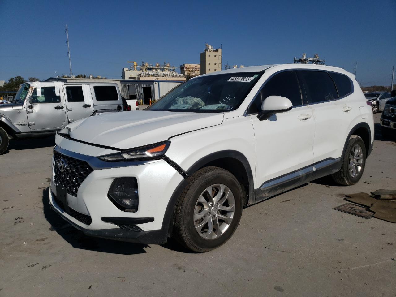 2019 Hyundai Santa Fe VIN 5NMS2CAD6KH102637 - Copart auction photo