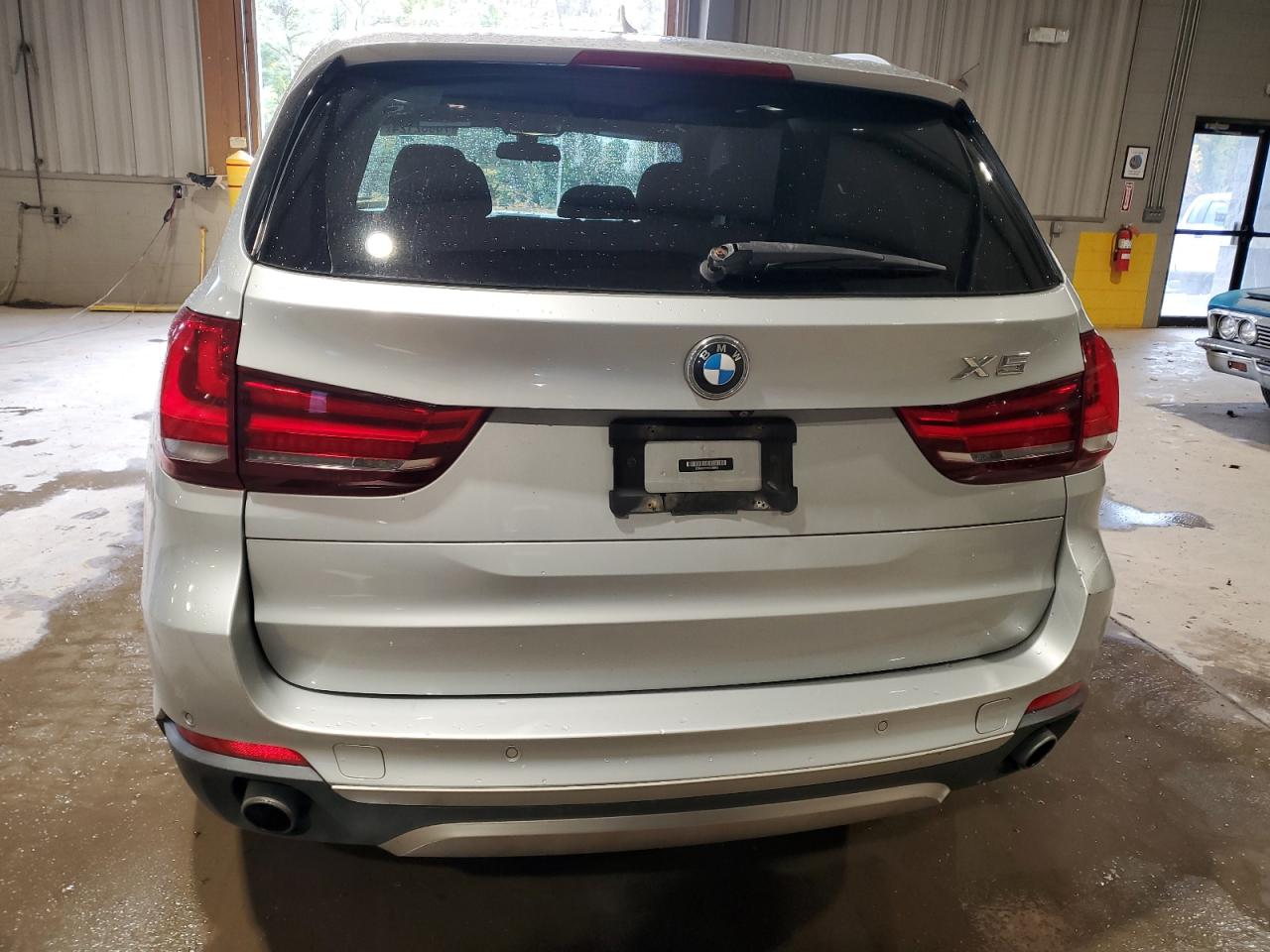 2017 BMW X5 VIN 5UXKR0C59H0V65945 Copart auction photo, front end damage thumbnail 6
