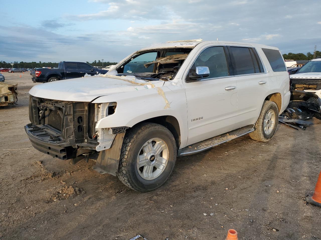 2016 Chevrolet Tahoe VIN 1GNSCCKC8GR402726
