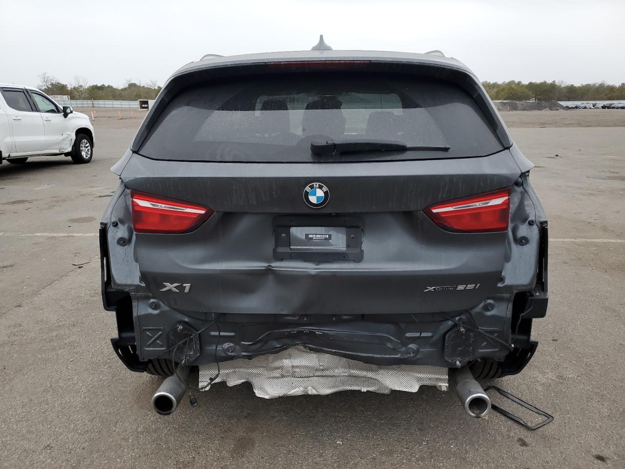 2021 BMW X1 VIN WBXJG9C0XM5S96964 Copart auction photo, rear end / front end damage thumbnail 6