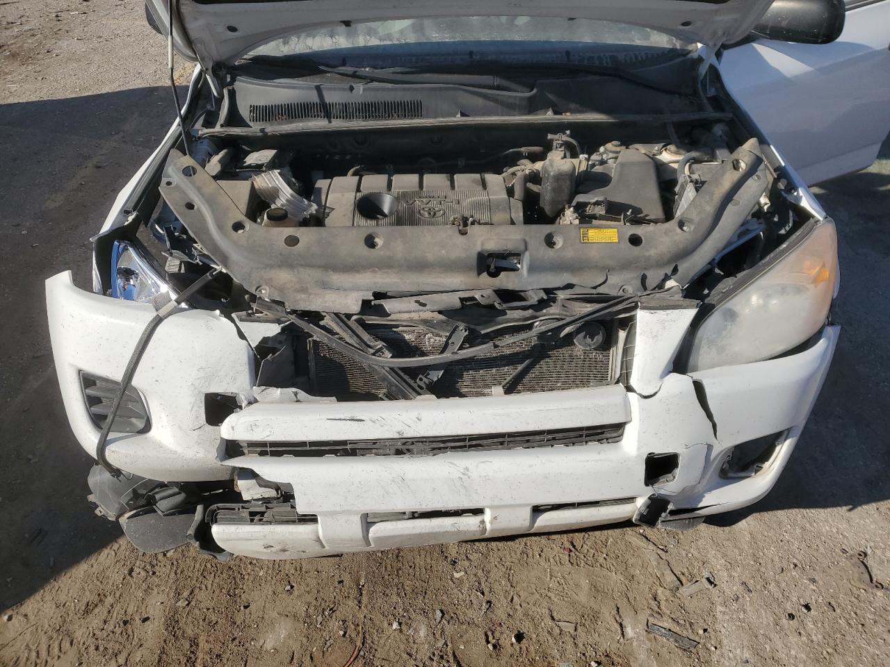 2012 Toyota RAV 4 VIN 2T3BF4DV4CW188557 Copart auction photo, front end damage thumbnail 13